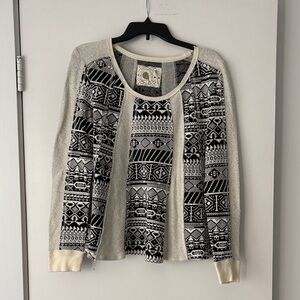 NWOT!!! Black and White Patterned Shirt